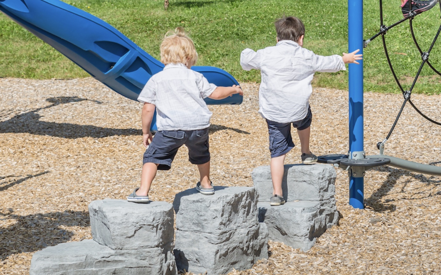 4 trucs pour les garderies et écoles afin de faire jouer et sortir les enfants article par Janbette 4 trucs pour les garderies et écoles afin de faire jouer et sortir les enfants article par Janbette